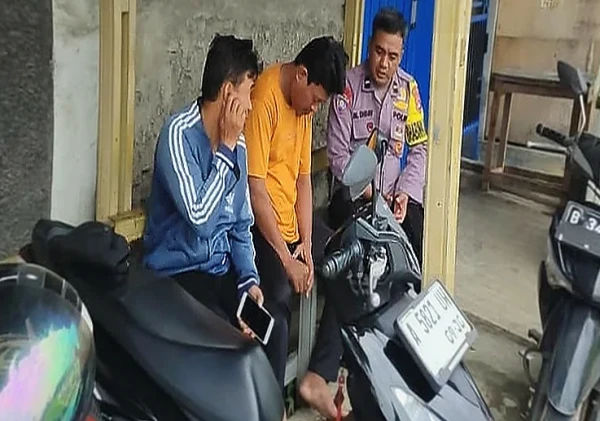 Polsek Ciwandan Patroli Dialogis di Pangkalan Ojek, Sampaikan Pesan Kamtibmas