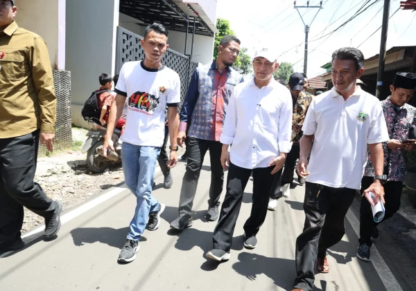 Wagub Banten Achmad Dimyati Tinjau Jalan Mulus Program Bang Andra di Lebak
