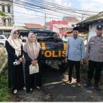 Bhabinkamtibmas Rangkasbitung Evakuasi Pria Terlantar Asal Tanjung Priok
