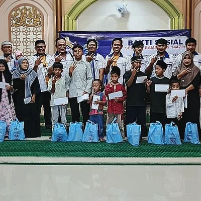 ERCI Chapter Lamongan Gelar Bakti Sosial, Santuni Anak Yatim dan Lansia