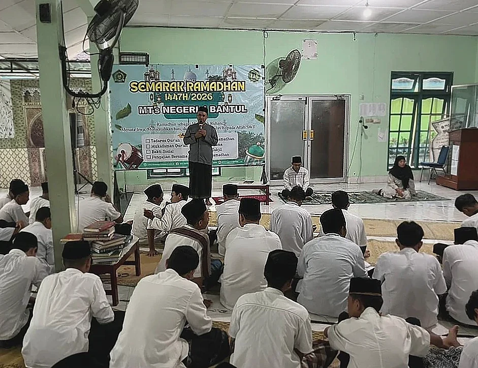 Siswa Kelas IX MTsN 4 Bantul Tutup Ramadhan dengan Simaan dan Mujahadah