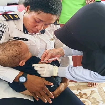 Lapas Perempuan Manokwari Dampingi Imunisasi Dua Anak Warga Binaan di Posyandu