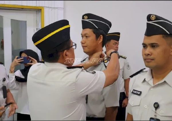 Kakanwil Ditjenpas Kalsel Pimpin Kenaikan Pangkat 16 Pegawai, Tekankan Integritas