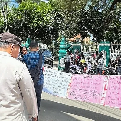 Polsek Serang Kawal Aksi Unjuk Rasa LSM di Dinas Pendidikan Kabupaten Serang