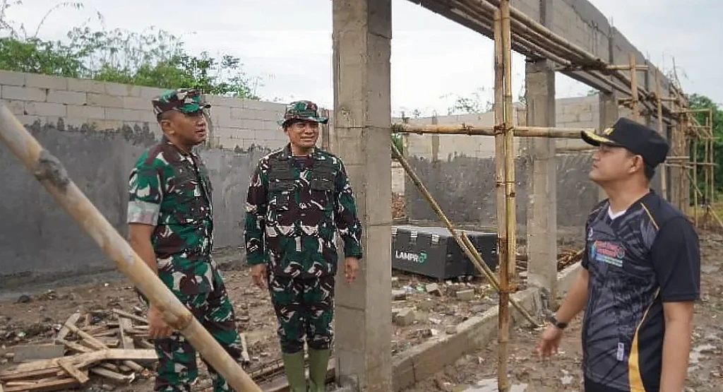 Danrem 064/Maulana Yusuf Tinjau Pembangunan Koperasi Desa di Serang