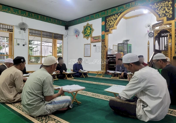 Lapas Tanjung Gelar Khataman Al-Qur'an, Perkuat Pembinaan Spiritual Warga Binaan