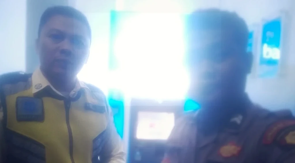 Polsek Baros Patroli ke Bank BJB, Cegah Kriminalitas Malam Hari