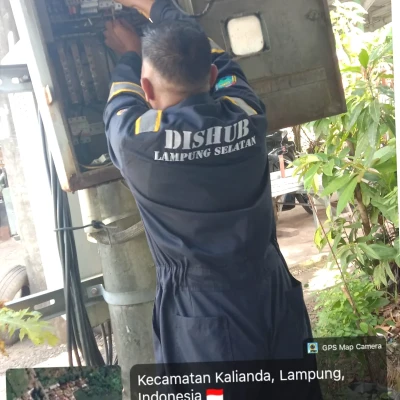 Pemprov Lampung Perbaiki PJU Jalinsum Bakauheni Jelang Arus Mudik Idulfitri