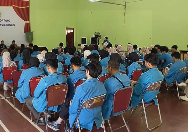 Universitas Alma Ata Tarik Mahasiswa KKNT dari Argodadi Bantul Usai 45 Hari Pengabdian
