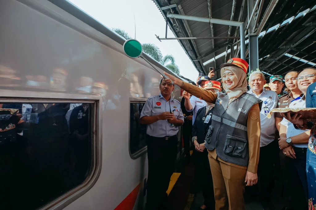 Pemprov Lampung Lepas 1.886 Peserta Mudik Gratis, Kini Sediakan Bus dan Kereta Api