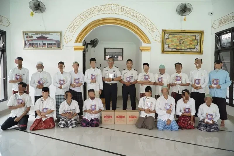 Rutan Banjarnegara Bagikan 80 Al-Qur'an, Perkuat Pembinaan Keagamaan Warga Binaan