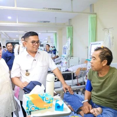 Gubernur Andra Soni Apresiasi Tenaga Kesehatan yang Tetap Bertugas Jelang Lebaran