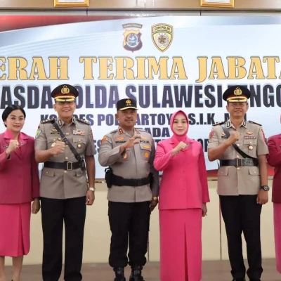 Kapolda Sultra Pimpin Sertijab Irwasda, Kombes Hartoyo Pindah ke Polda Sulsel