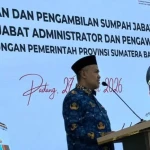 Sekdaprov Sumbar Lantik 44 Pejabat Administrator dan Pengawas dengan Sistem Manajemen Talenta