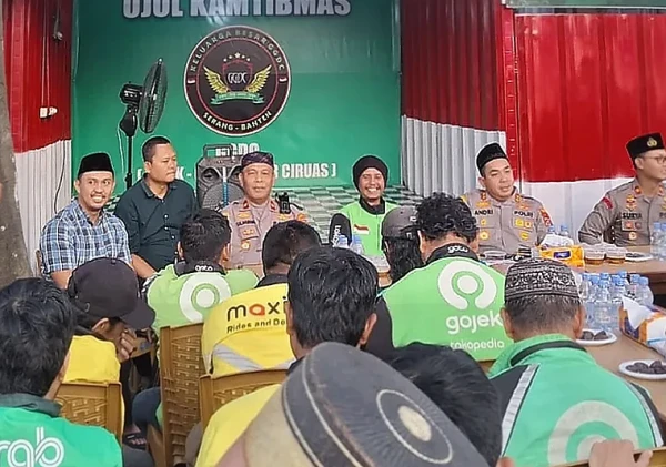 Kapolres Serang Gelar Buka Puasa Bersama Komunitas Ojol Kamtibmas