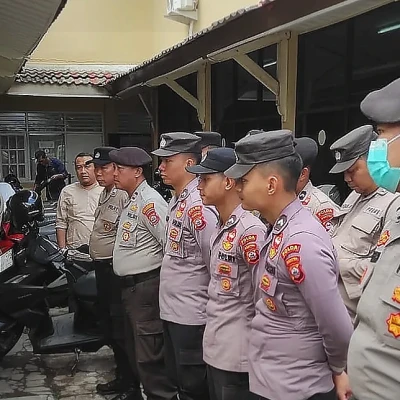 Polsek Serang Amankan Aksi Unjuk Rasa Aliansi Pamungkas di Baznas Kota Serang