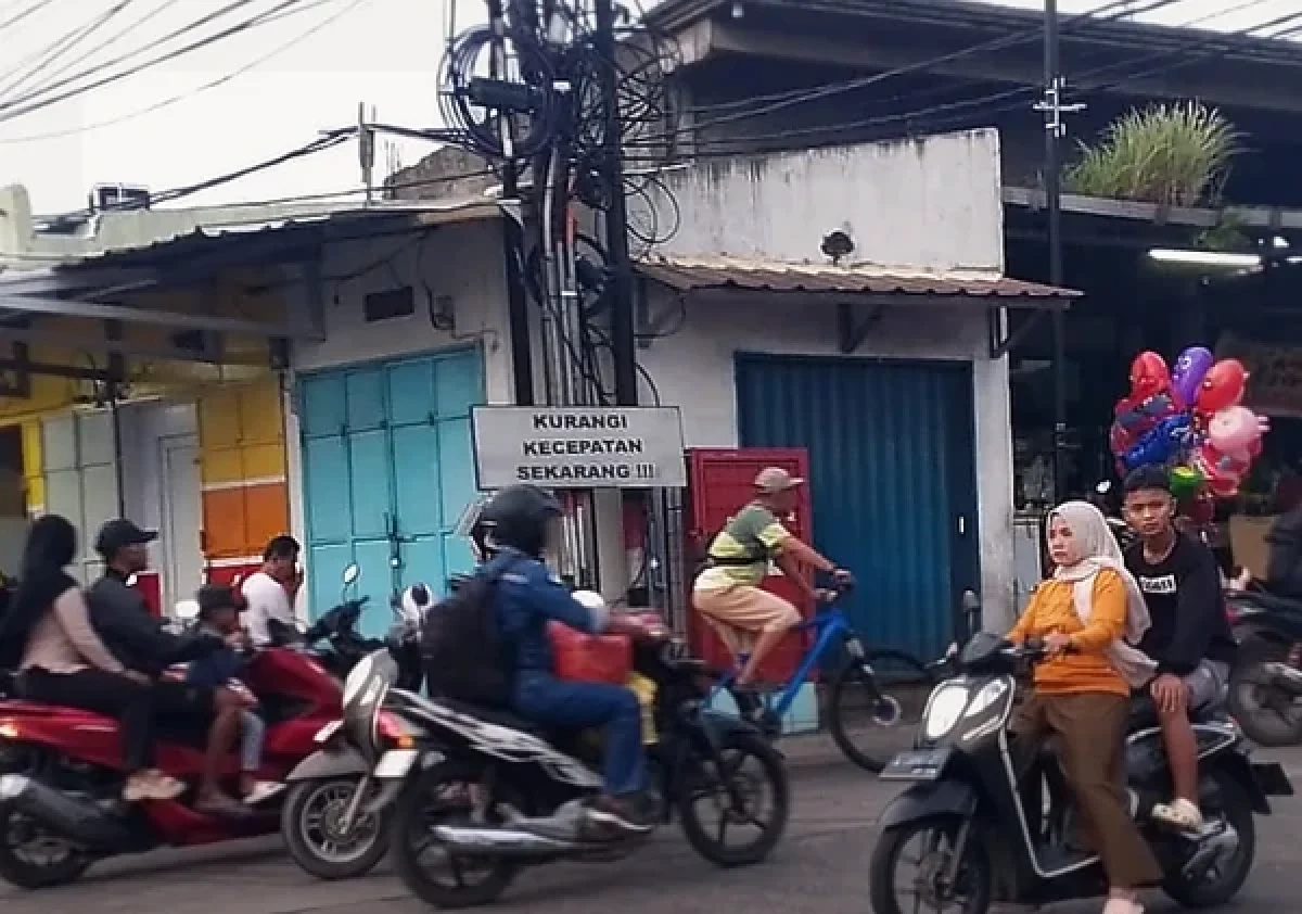 Polsek Ciwandan Atur Lalu Lintas di Cilegon Antisipasi Kepadatan Ngabuburit