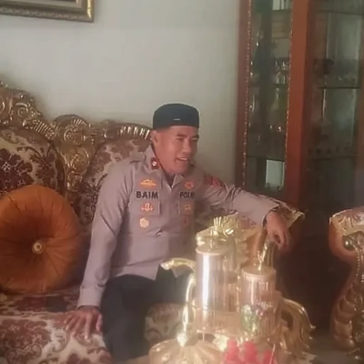 Kapolsek Kramatwatu Sambangi Warga, Ajak Jaga Kamtibmas dan Silaturahmi
