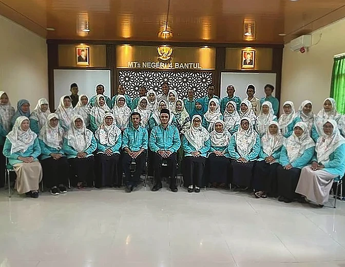 MTsN 4 Bantul Libatkan 70 Guru dan Pegawai Rekam Video Ucapan Idulfitri 1447 H