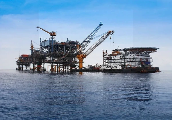 Harga Minyak Mentah Indonesia Februari 2026 Naik USD4,38 Per Barel