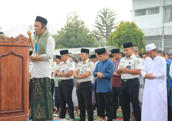 Ratusan Warga Binaan Lapas Pemuda Madiun Salat Idul Fitri 1447 H, Harapan Perbaikan Diri