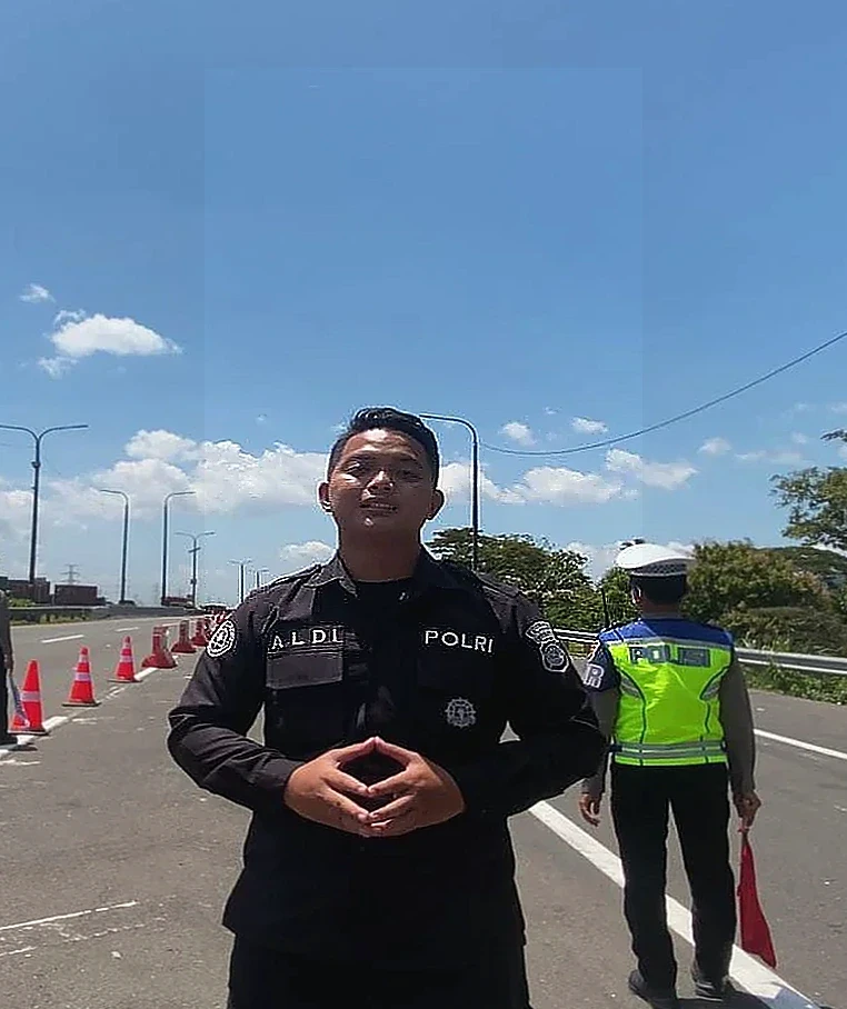 Arus Lalu Lintas Menuju Pelabuhan Merak Ramai Lancar, Penyekatan Berlaku Hingga Akhir Maret