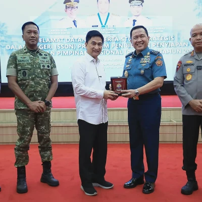 Wagub Banten Paparkan Strategi Ketahanan Pangan ke Peserta Lemhanas