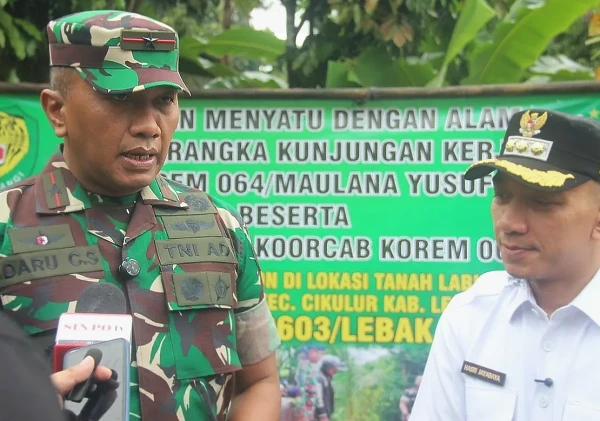 Danrem 064/Maulana Yusuf Tinjau Program Karya Bakti di Lebak