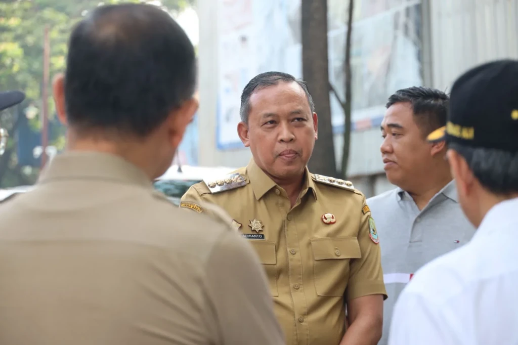 Pemkot Bekasi Koordinasi dan Kerahkan Bantuan Tangani Longsor TPST Bantargebang