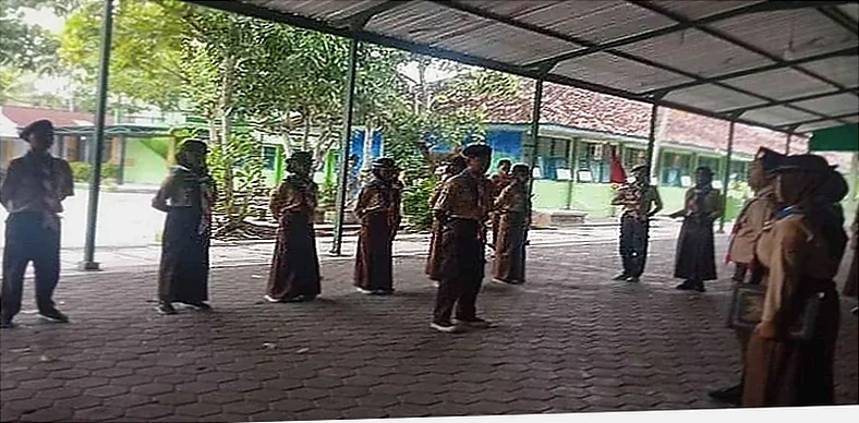 MTsN 4 Bantul Lantik Dewan Penggalang, Tekankan Kematangan Jiwa Anggota