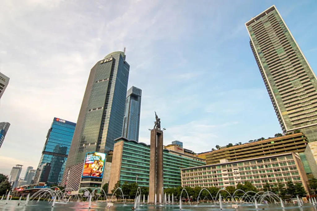 Jakarta Penuh Hiburan Akhir Pekan, Ada Festival Cahaya hingga Pawai Ogoh-Ogoh