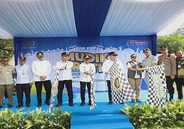 Kemenhub dan Pemkot Tangerang Lepas Ribuan Pemudik Gratis di Terminal Poris Plawad