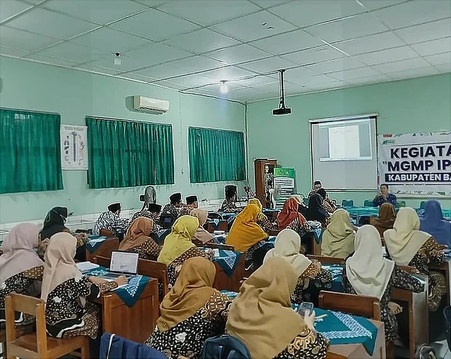 MGMP IPA MTs Bantul Gelar Kupas Tuntas Soal Asesmen Madrasah dan Try Out