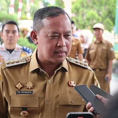 Wali Kota Bekasi Sambut Positif Pembatasan Media Sosial untuk Anak di Bawah 16 Tahun