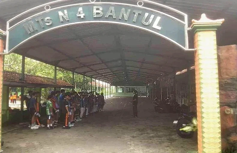 MTsN 4 Bantul Seleksi 45 Siswa untuk Tim Sepak Bola POR 2026