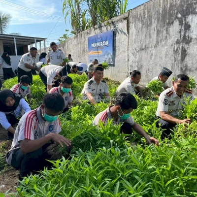 LPKA Martapura Panen Kangkung Ketiga Kali, Bukti Konsistensi Pembinaan Anak Binaan