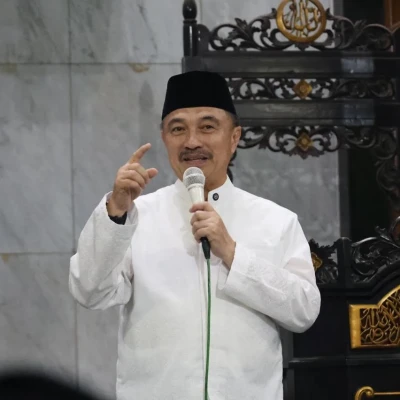 Wakil Wali Kota Bekasi Ajak Warga Makmurkan Masjid dan Jaga Generasi Muda