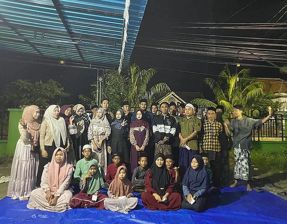 Karang Taruna Babaktulung Rembang Gelar Buka Puasa dan Santunan Anak Yatim