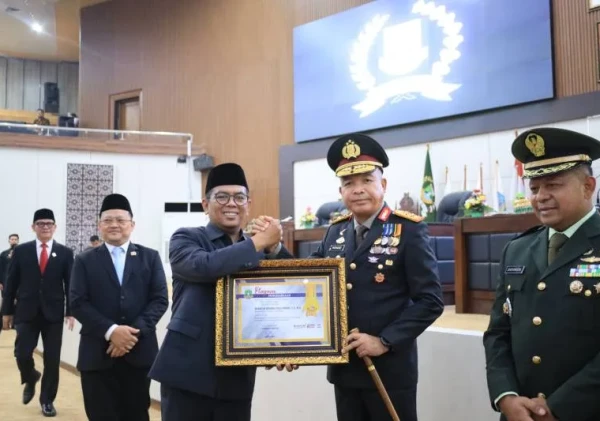 Gubernur Banten Apresiasi Kapolda Irjen Pol Hengki atas Keberhasilan Pengamanan Mudik Lebaran 2026