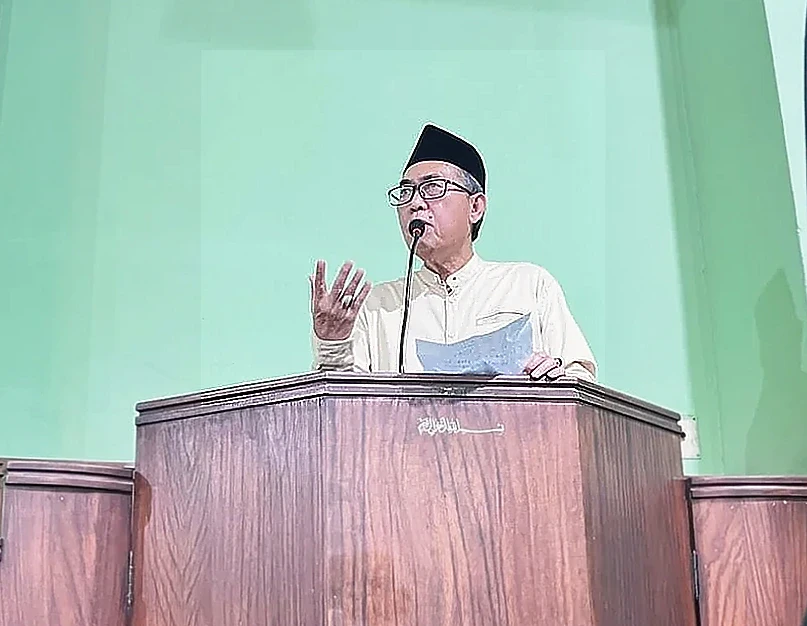 Rektor UWM Prof Edy Suandi Hamid Sebut Ekonomi Indonesia Rapuh, Butuh Perubahan Mendasar