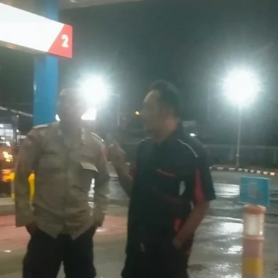 Polsek Baros Himbau Kamtibmas di SPBU Kp. Sawah, Fokus Cegah 3C
