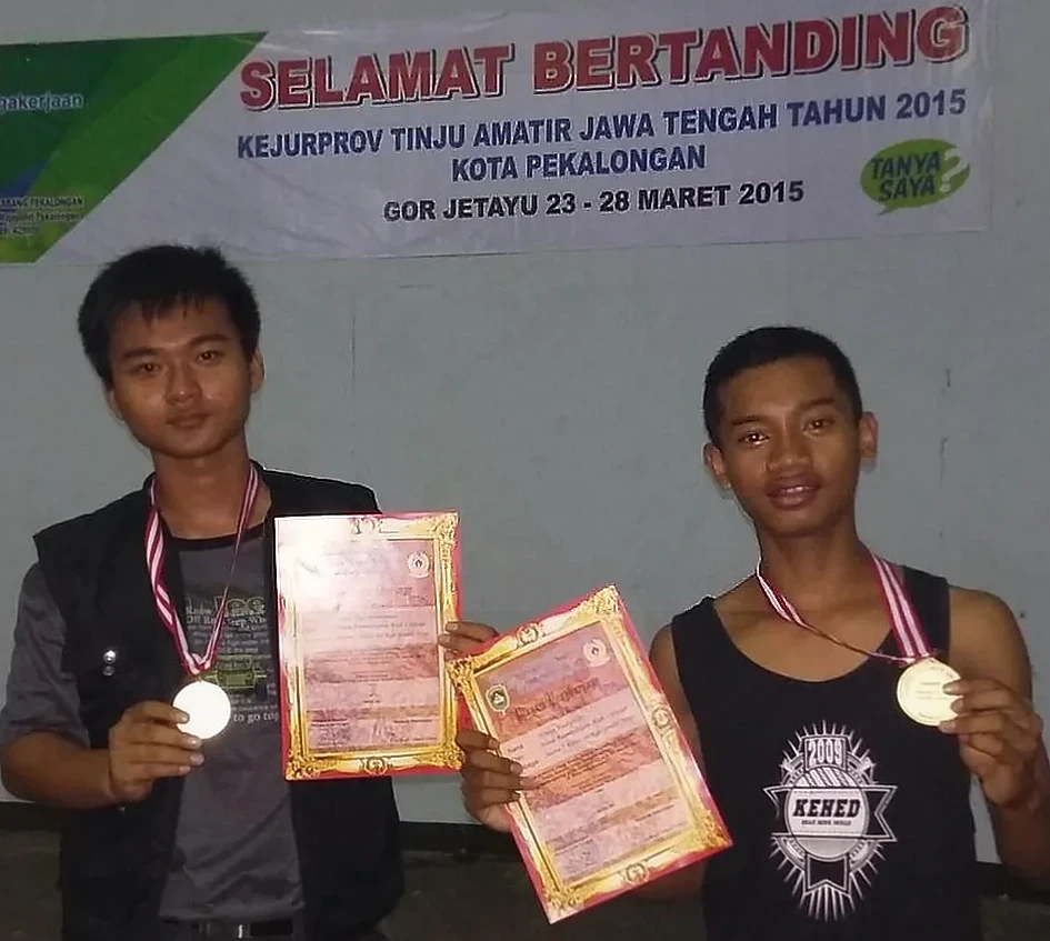 Dua Petinju Muda Cilacap Raih Medali Emas di Kejurprov Pekalongan 2015