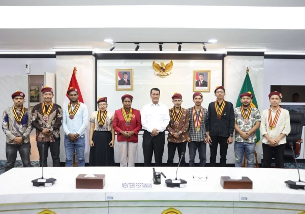 Mentan Amran Ajak Generasi Muda Manfaatkan Program Pertanian untuk Ketahanan Pangan