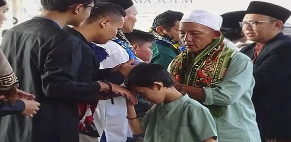 Idulfitri Jadi Pengingat Manusia Tak Bisa Hidup Sendiri di Era Modern