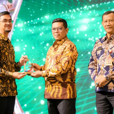 Pemprov Banten Serahkan Penghargaan Proper, Dorong Industri Ramah Lingkungan