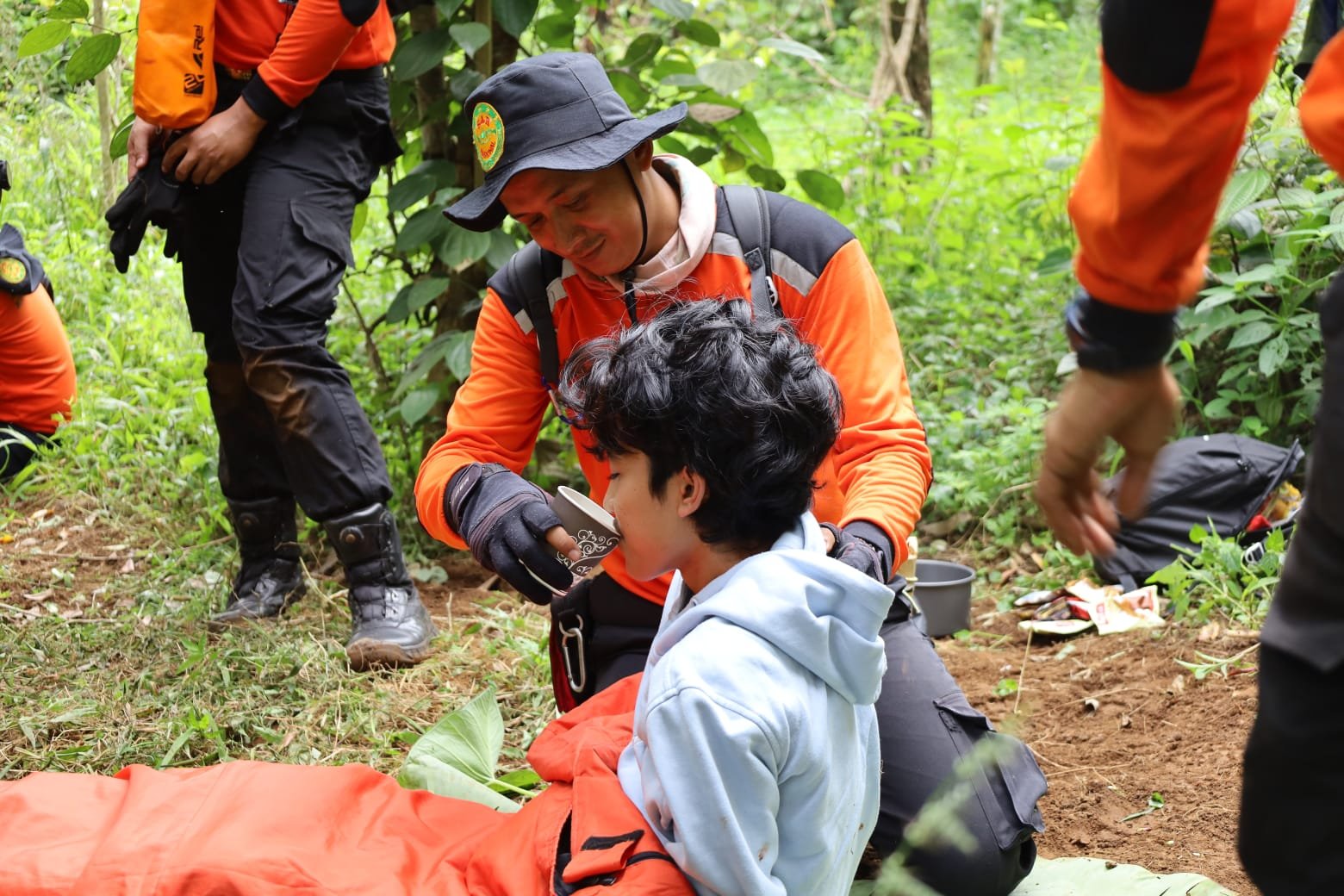 Kantor SAR Banten Gelar Latihan Intensif di Gunung dan Hutan untuk Tingkatkan Keterampilan Rescuer