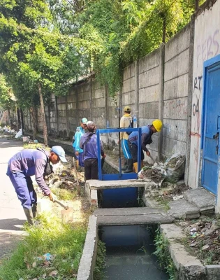 DPUPR Kota Tangerang Intensifkan Normalisasi Saluran Jelang Musim Hujan