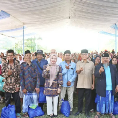 Mendes PDT Yandri Susanto dan Bupati Serang Ratu Zakiyah Kunjungi Dua Desa di Kecamatan Tanara