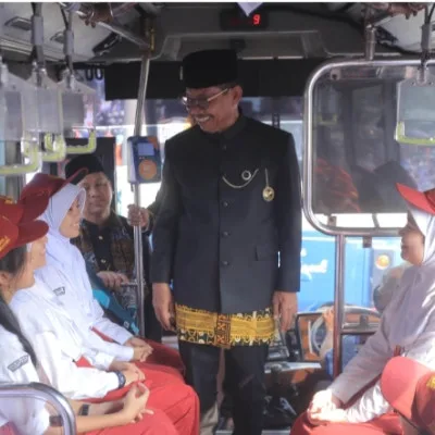 Besok, Hari Perhubungan Nasional: Naik Angkot Si Benteng & Bus Tayo Gratis