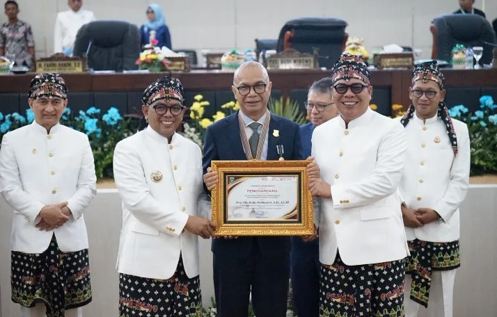 Kejaksaan RI Raih Empat Anugerah Kehormatan pada HUT ke-25 Provinsi Banten